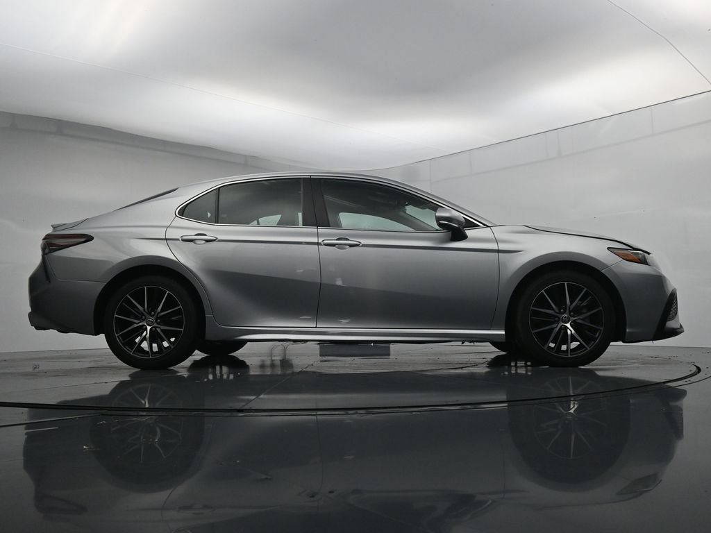 Used 2024 Toyota Camry SE FWD image 39