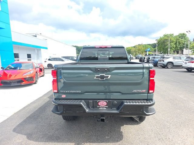 New 2026 Chevrolet Silverado 2500 ZR2 AWD/4WD image 3