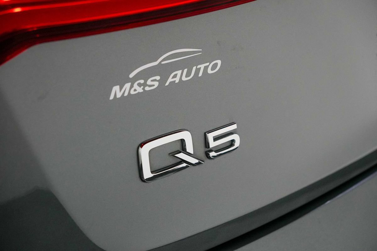Used 2018 Audi Q5 2.0T Premium Plus w/ Premium Plus Package AWD/4WD image 11