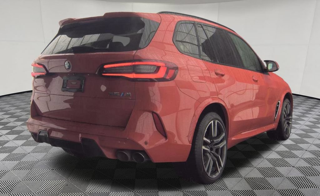 Used 2023 BMW X5 M AWD/4WD image 3