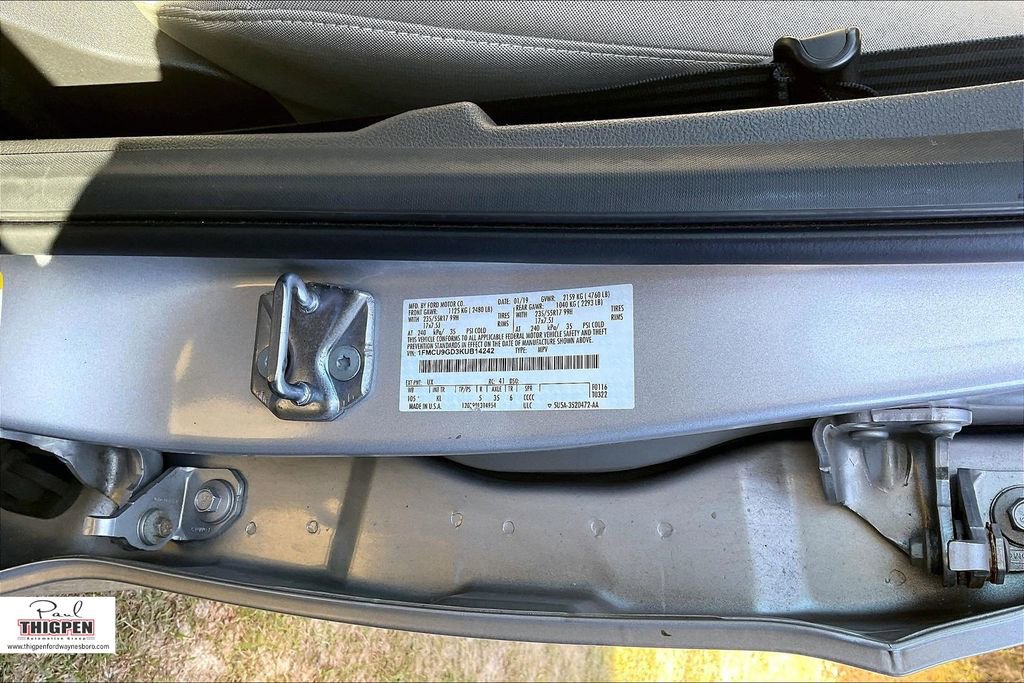 Used 2019 Ford Escape SE image 32