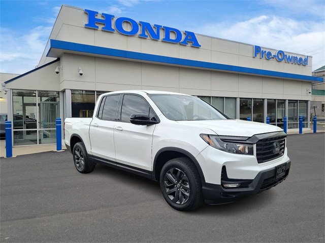 Used 2023 Honda Ridgeline Sport image 3