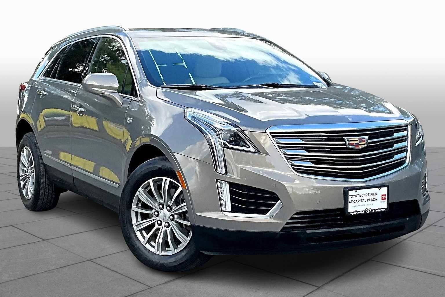 Used 2019 Cadillac XT5 Luxury image 2