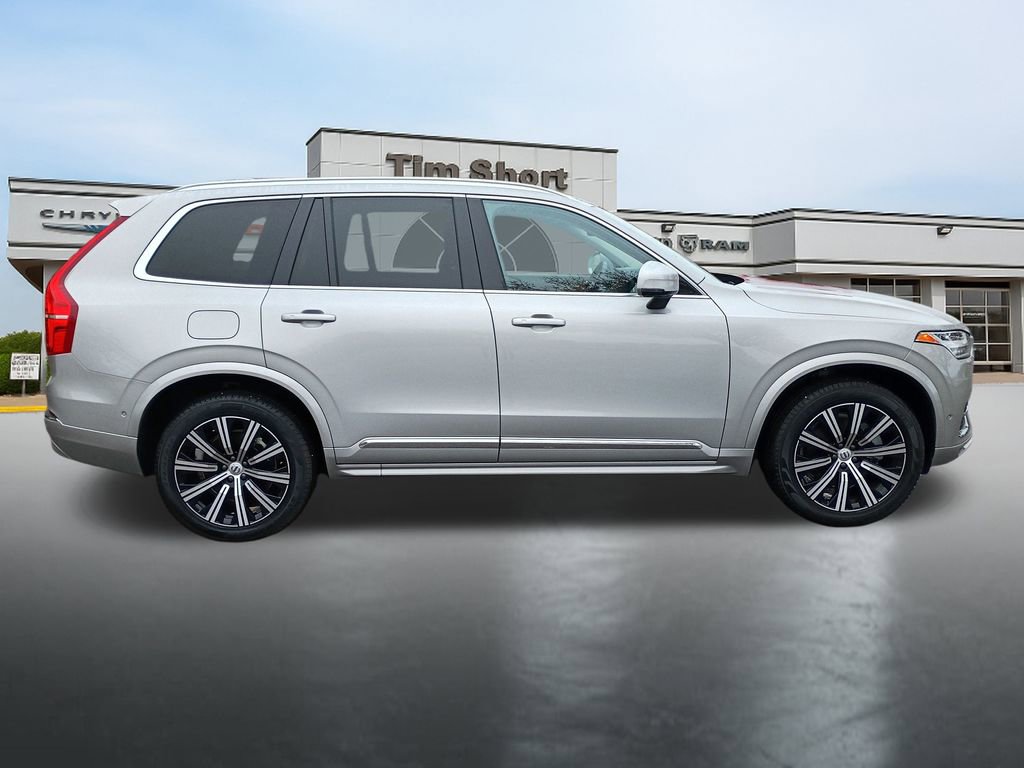 Used 2025 Volvo XC90 B6 Plus image 6