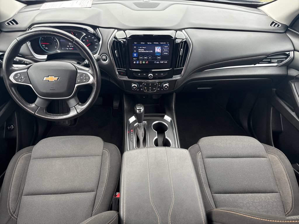 Certified 2020 Chevrolet Traverse LT FWD image 11
