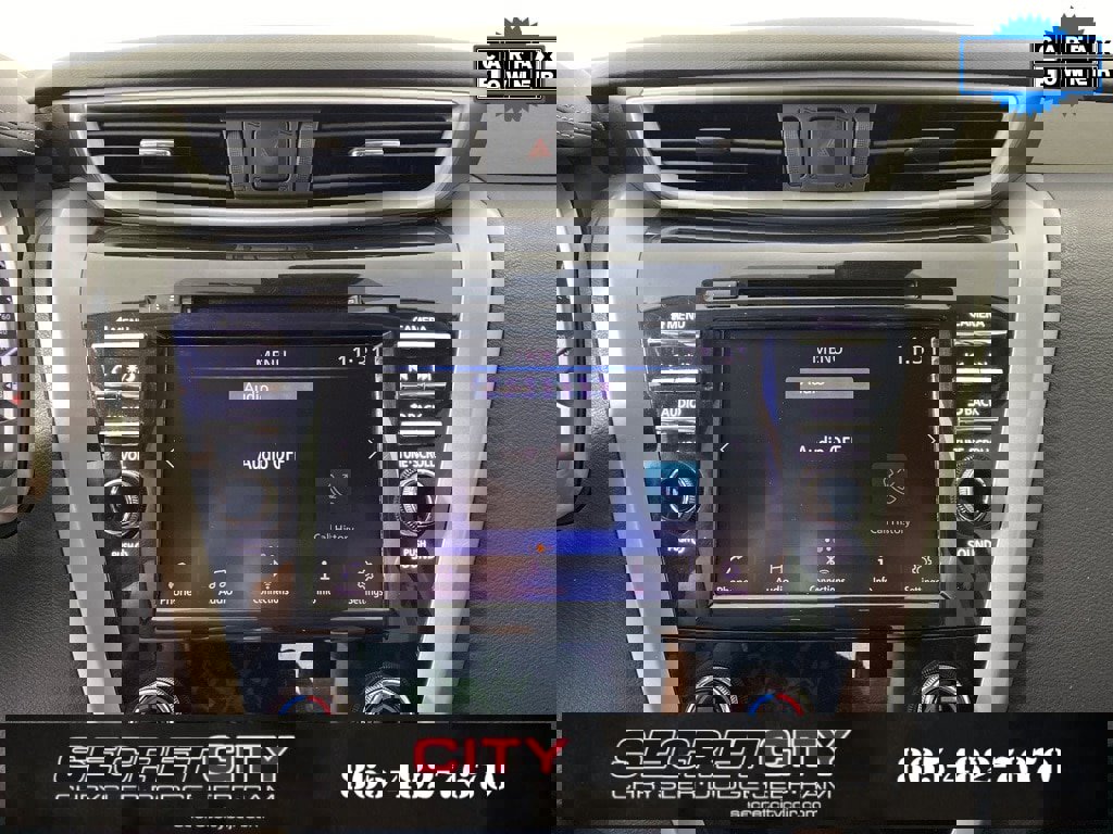 Used 2022 Nissan Murano SV w/ SV Midnight Edition Package image 21