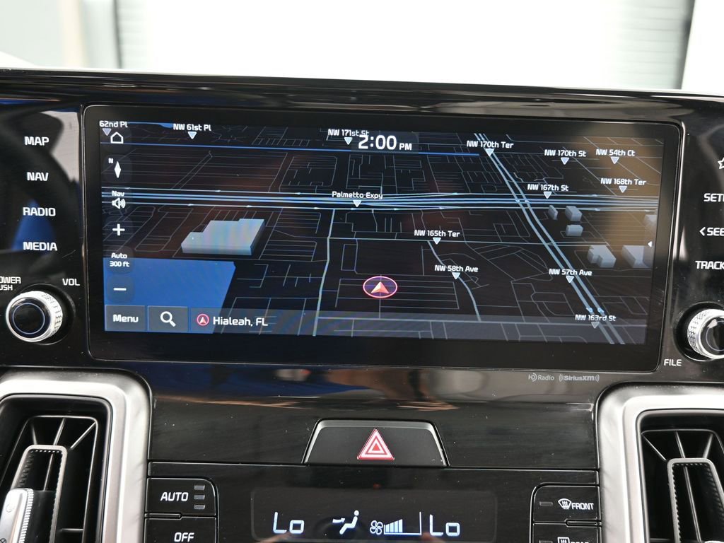 Used 2023 Kia Sorento S image 19