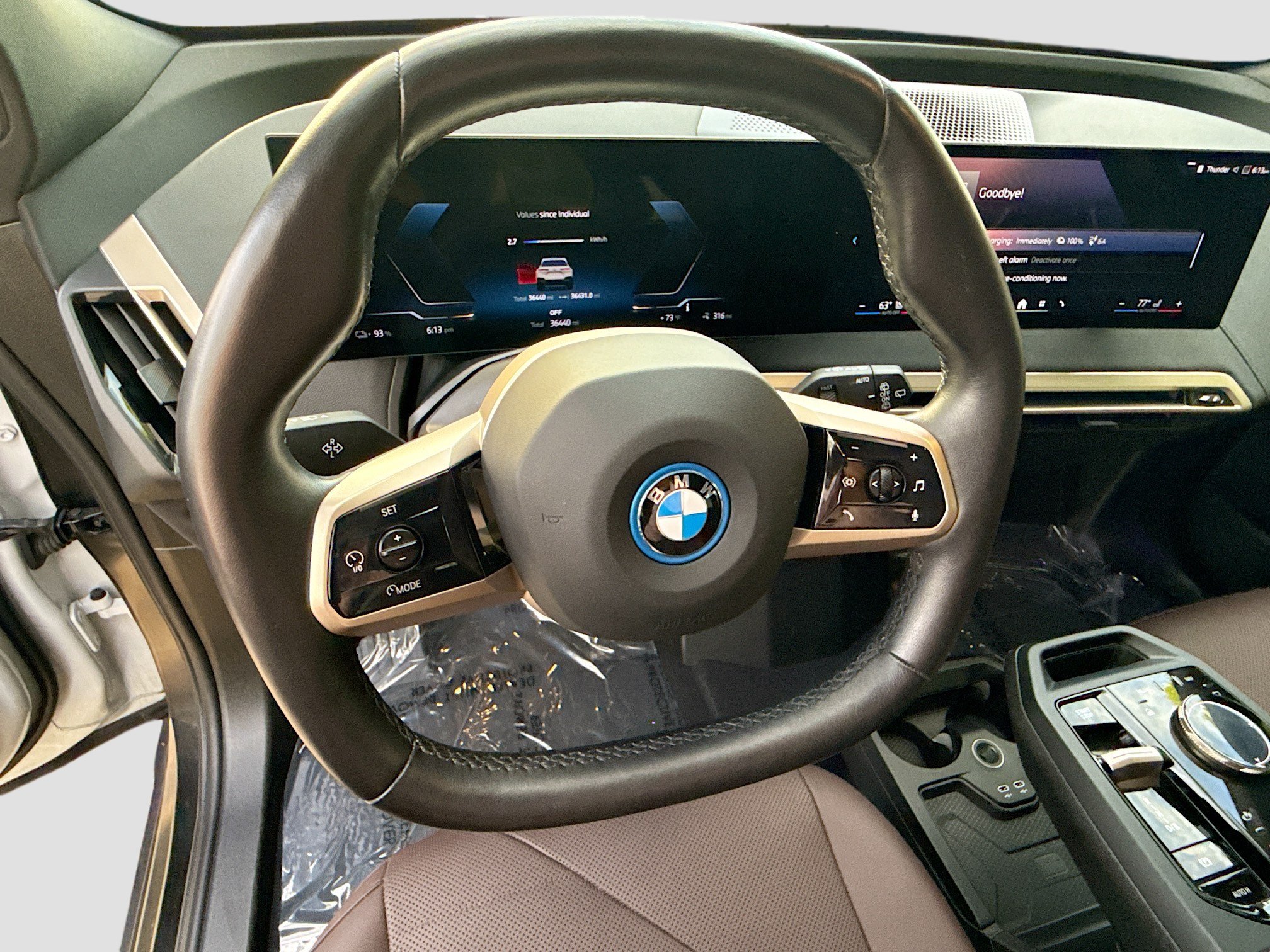 Used 2024 BMW iX xDrive50 AWD/4WD image 37