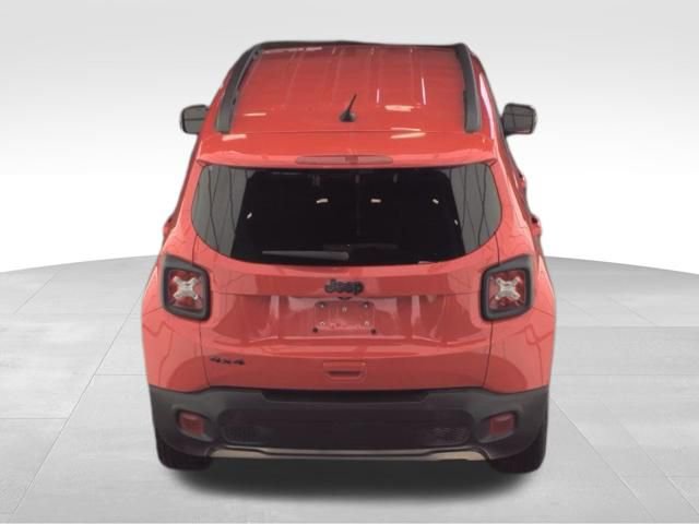 Used 2023 Jeep Renegade Latitude AWD/4WD image 6
