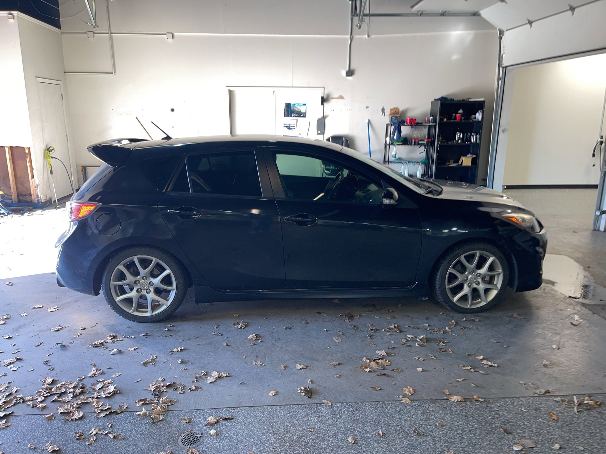 Used 2012 MAZDA MAZDA3 Touring image 6