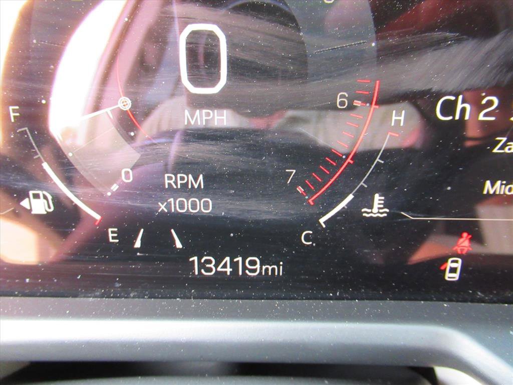 Used 2025 GMC Acadia Denali w/ Super Cruise Package image 26