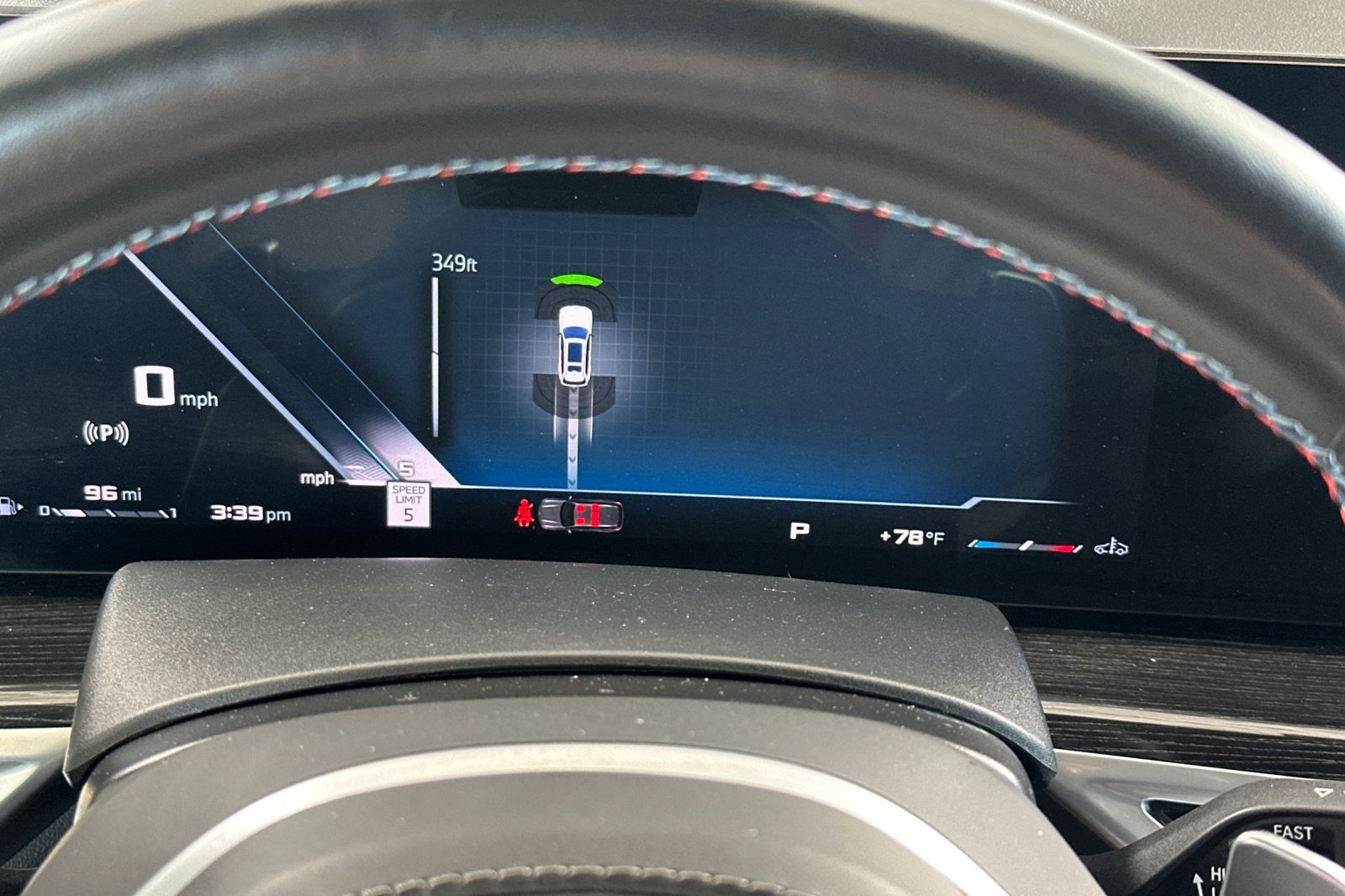 Certified 2024 BMW X7 M60i AWD/4WD image 36