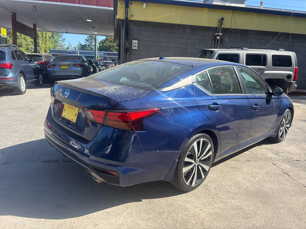 Used 2021 Nissan Altima 2.5 SR FWD image 8