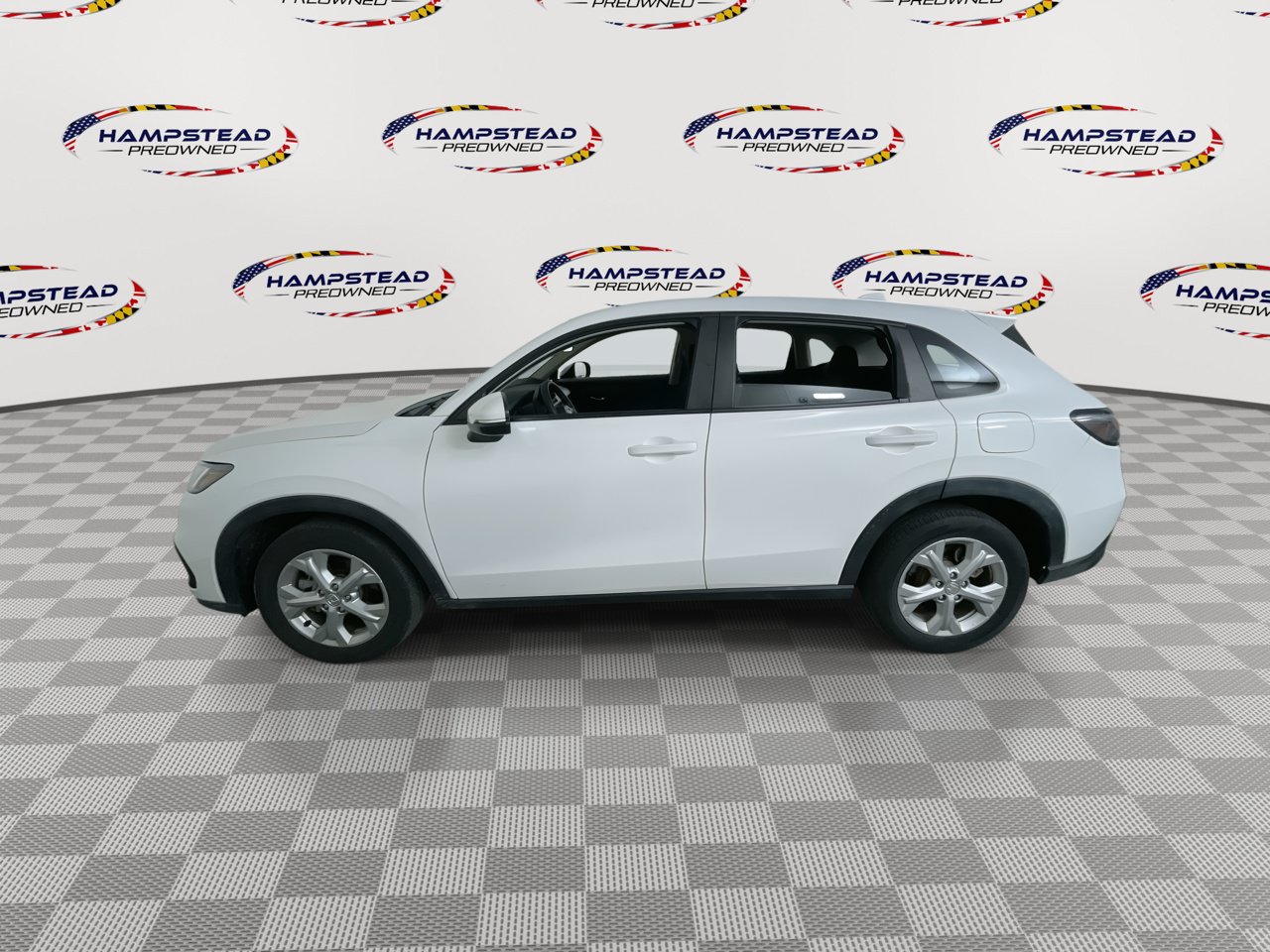 Used 2023 Honda HR-V LX image 5