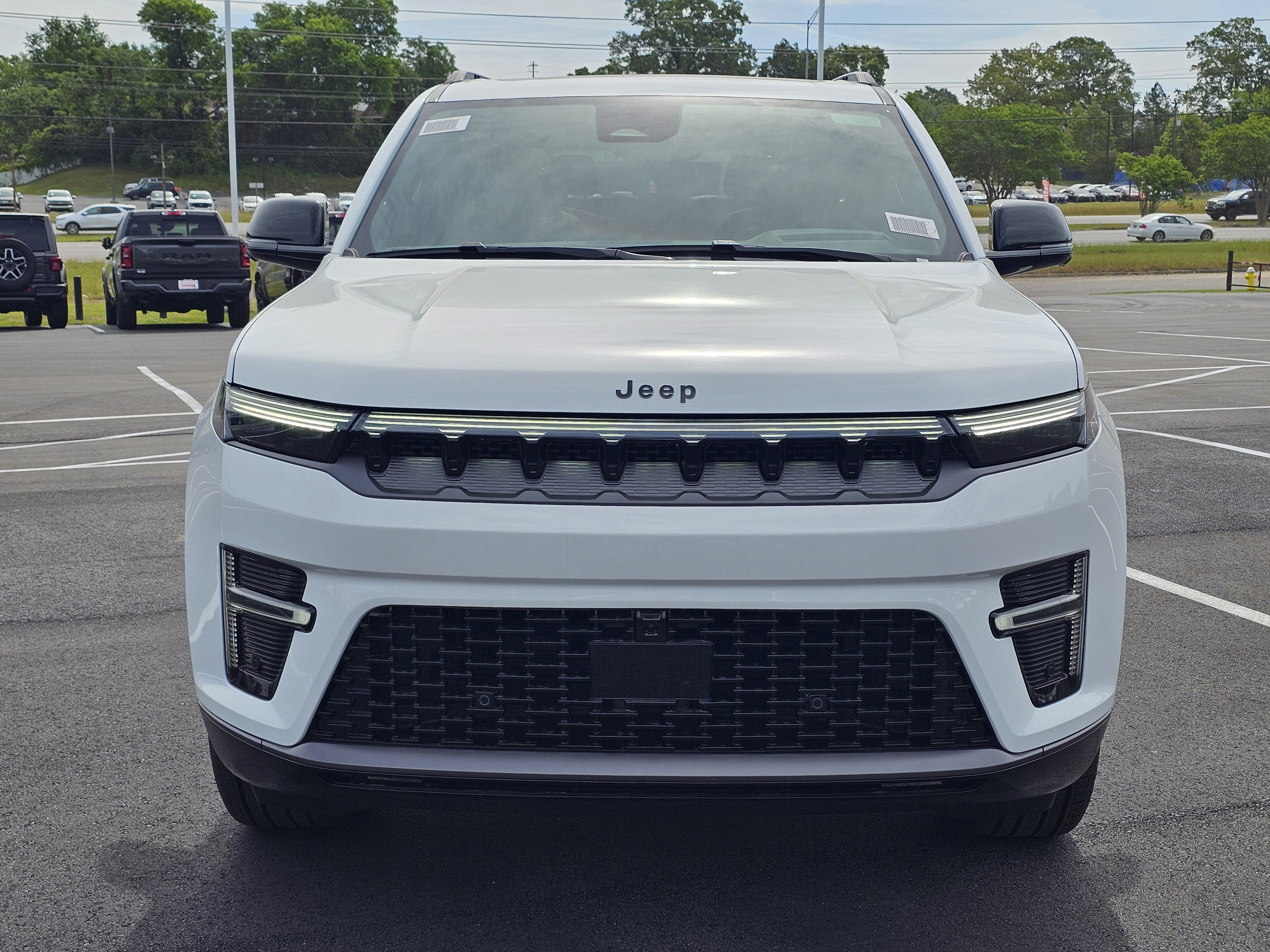 New 2026 Jeep Grand Wagoneer Limited image 2