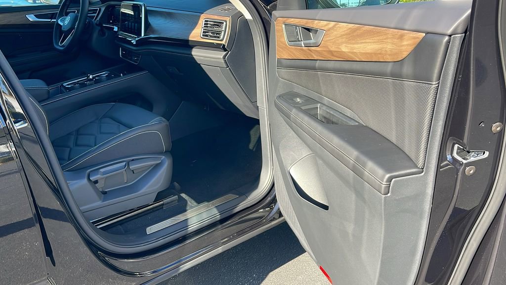 New 2026 Volkswagen Atlas SE AWD/4WD image 36