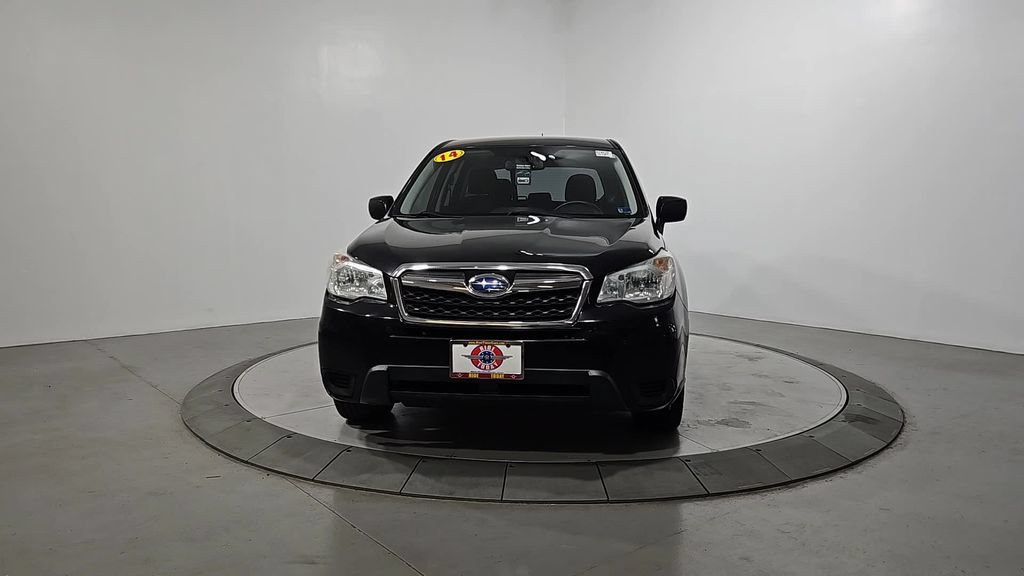Used 2014 Subaru Forester 2.5i AWD/4WD image 9