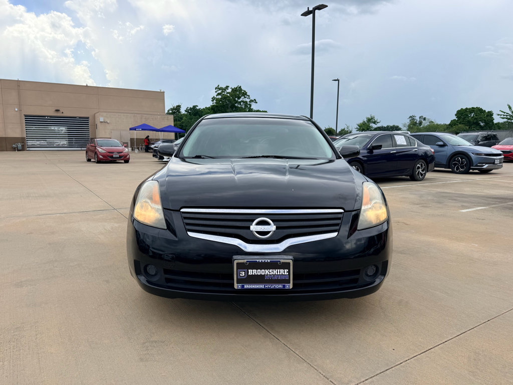 Used 2007 Nissan Altima 2.5 S w/ Emergency Aid Pkg FWD image 2