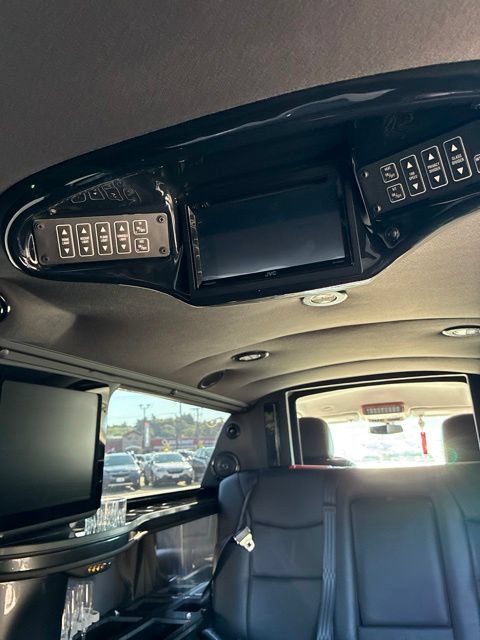 Used 2017 Cadillac XTS FWD image 8