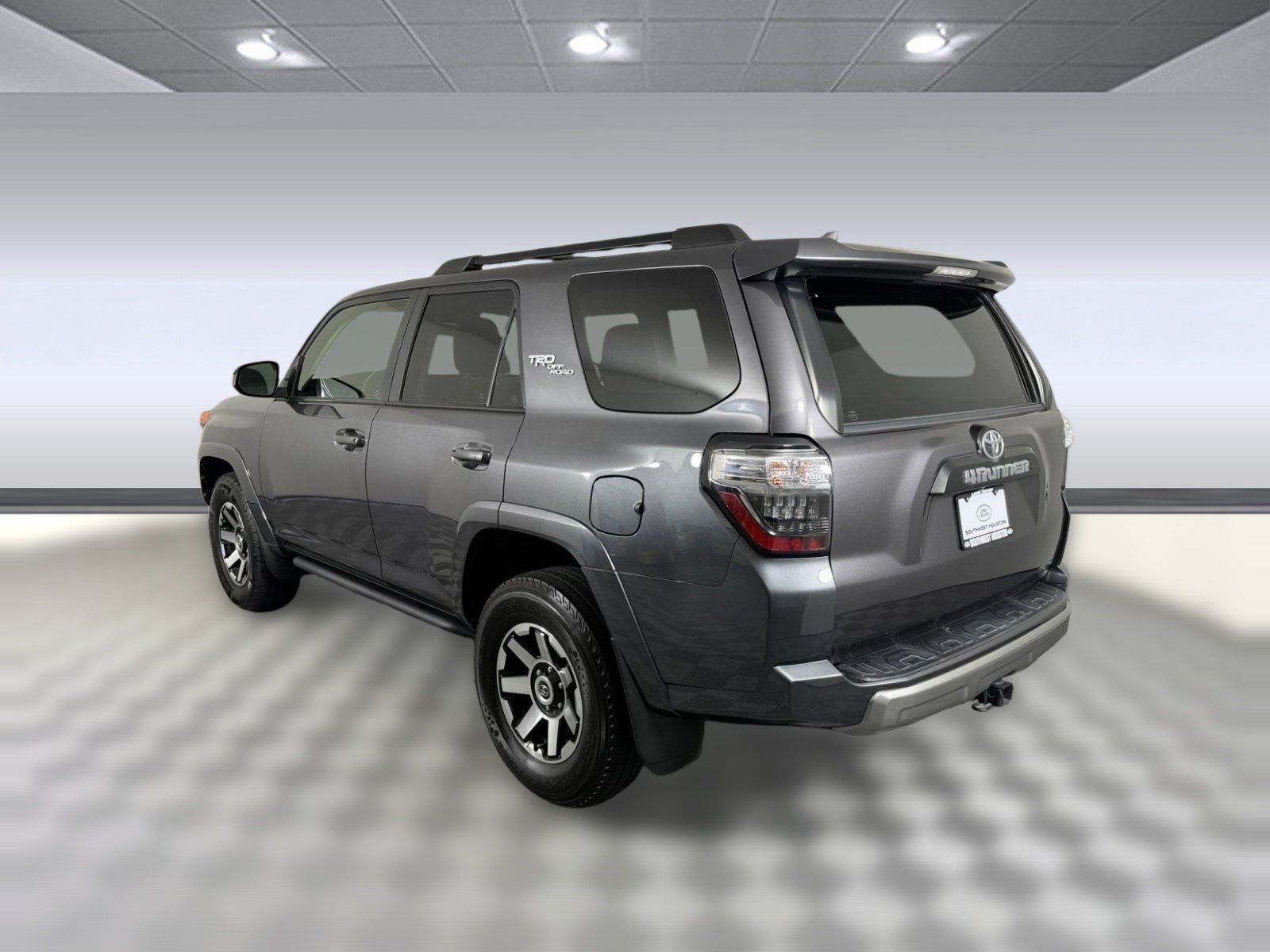 Used 2021 Toyota 4Runner TRD Off-Road AWD/4WD image 3