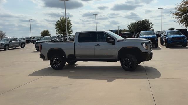 New 2026 GMC Sierra 2500 AT4X image 2