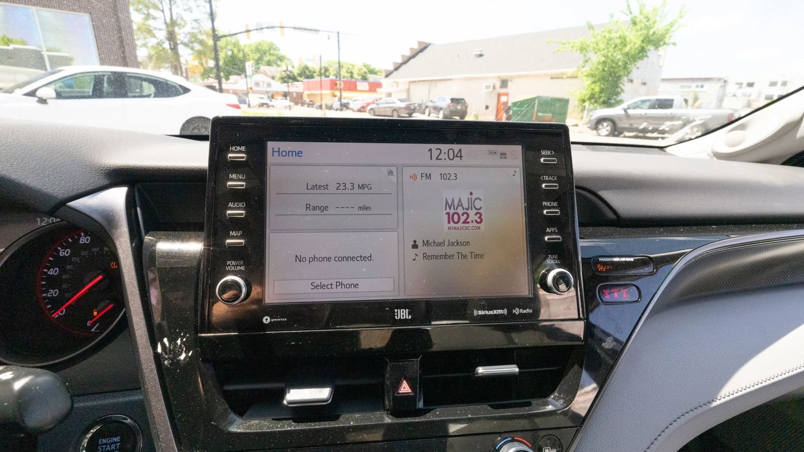 Used 2023 Toyota Camry XSE FWD image 28