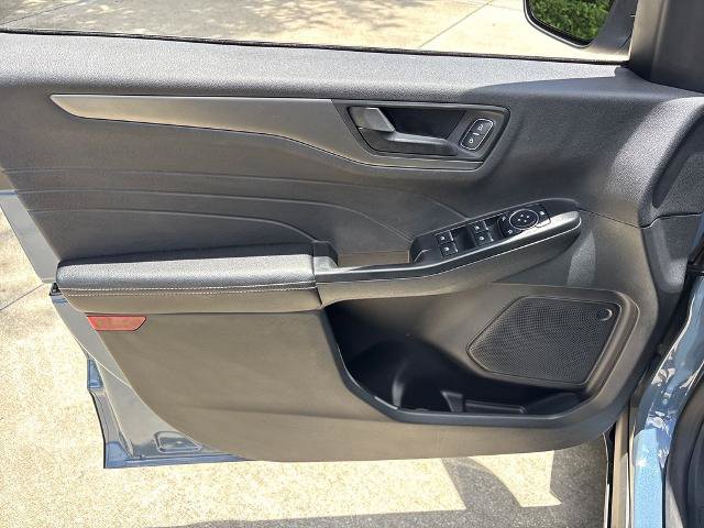 Certified 2025 Ford Escape Active FWD image 15