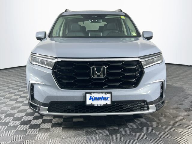 Used 2024 Honda Pilot Touring image 11