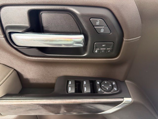 Used 2019 Chevrolet Silverado 1500 LTZ AWD/4WD image 21