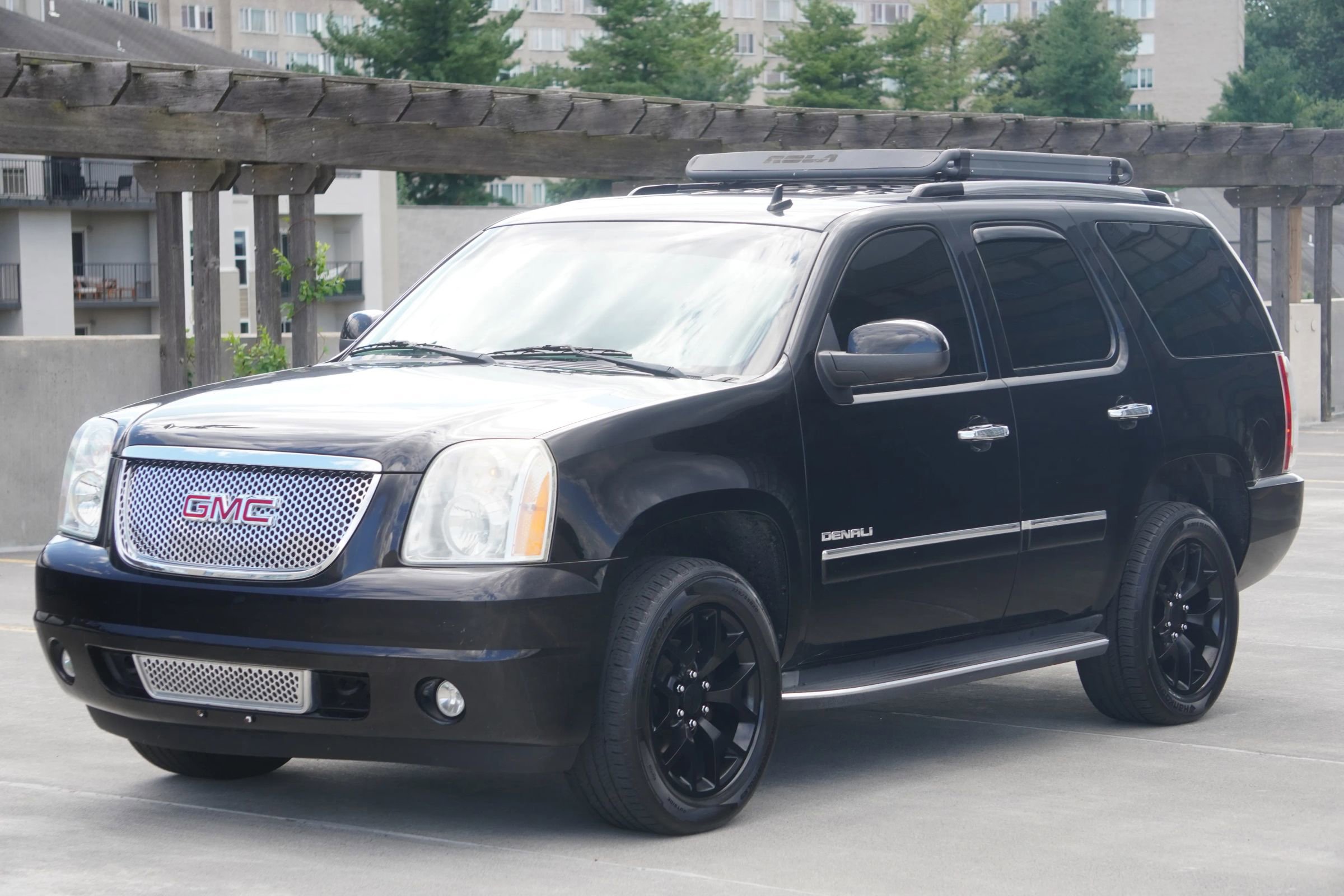 Used 2012 GMC Yukon Denali image 4