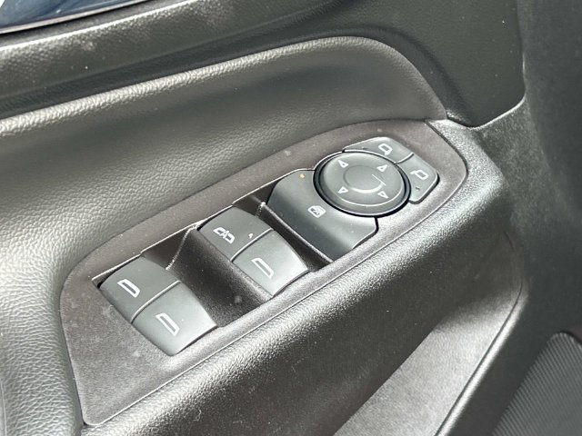 Used 2019 Chevrolet Equinox LT FWD image 20