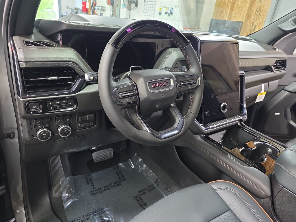 New 2026 GMC Yukon XL AT4 w/ AT4 Premium Plus Package AWD/4WD image 16