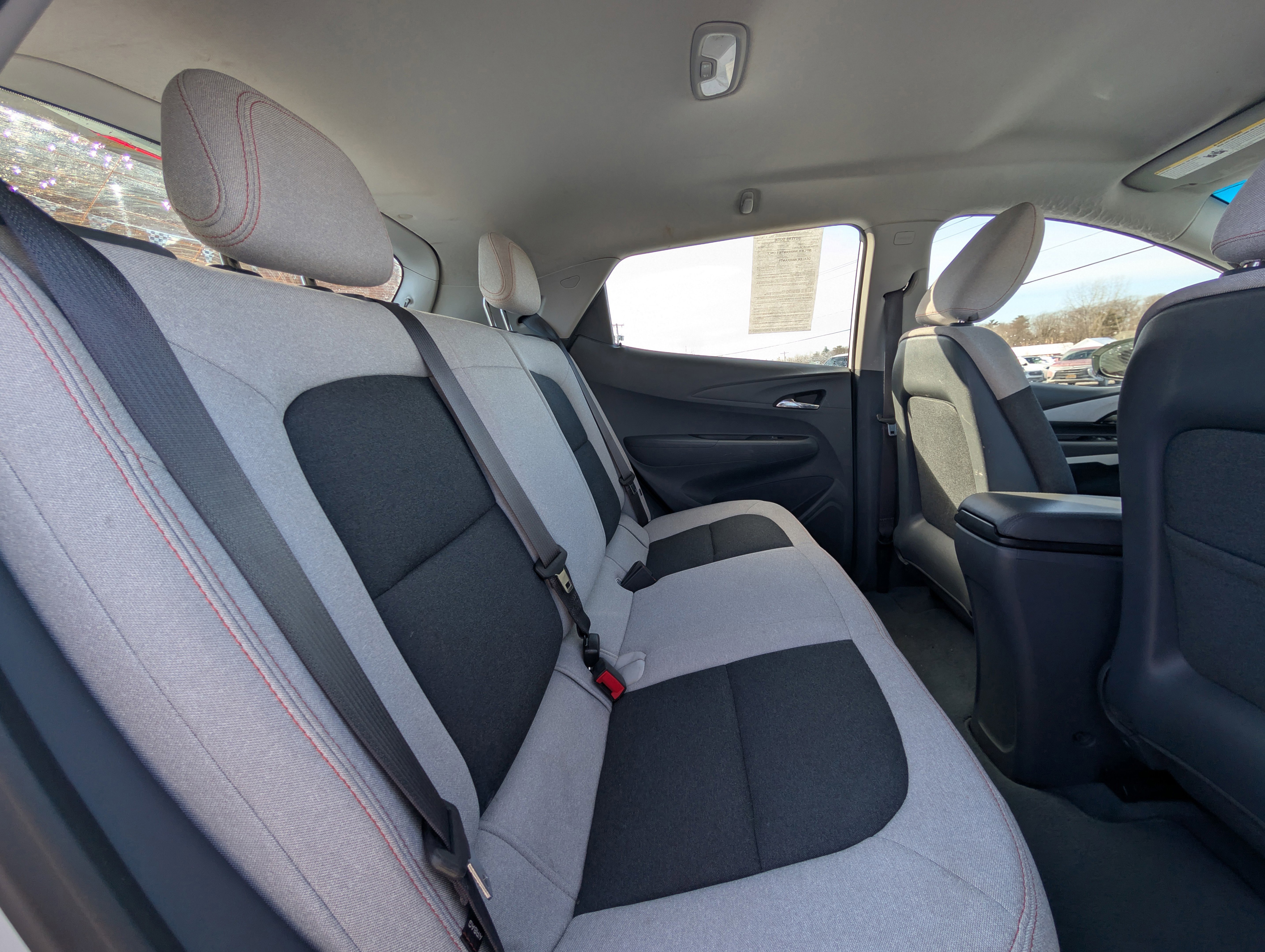 Used 2017 Chevrolet Bolt LT image 38