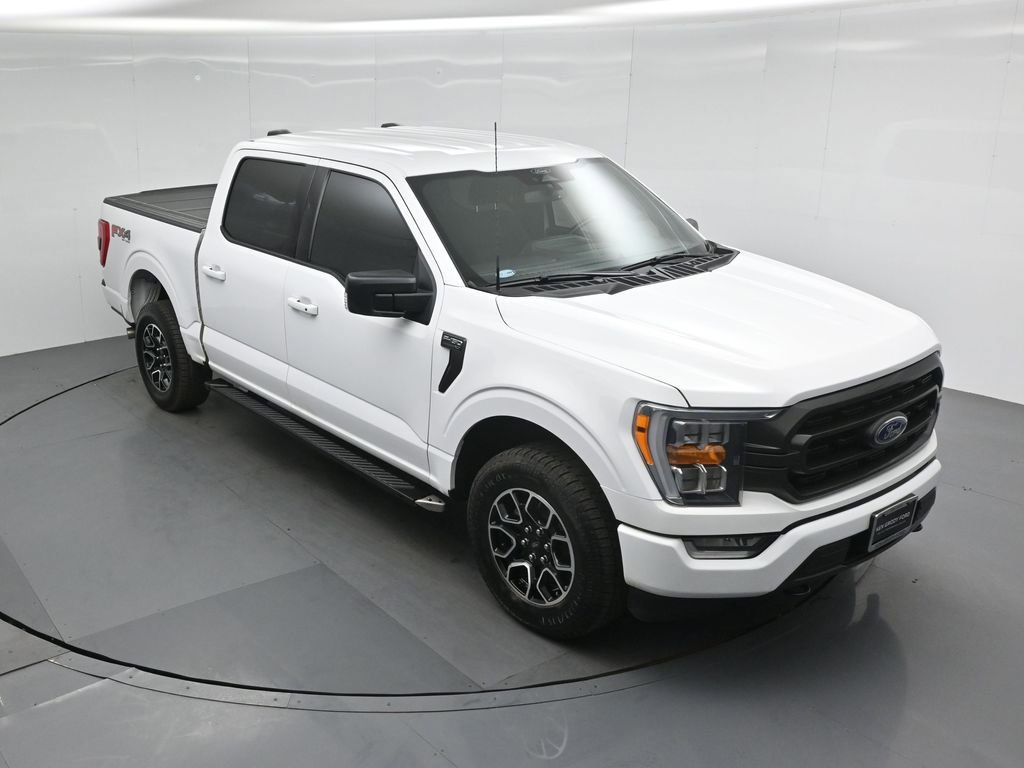 Certified 2022 Ford F150 XLT w/ Equipment Group 302A High image 40