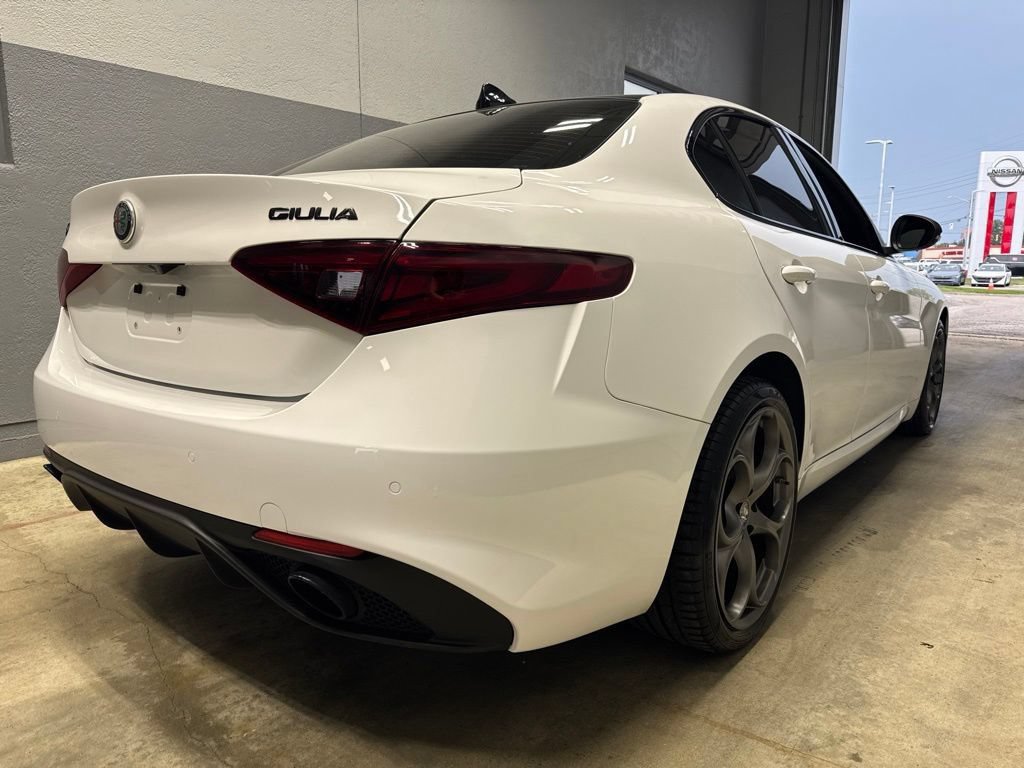 Used 2021 Alfa Romeo Giulia Ti Sport AWD/4WD image 37