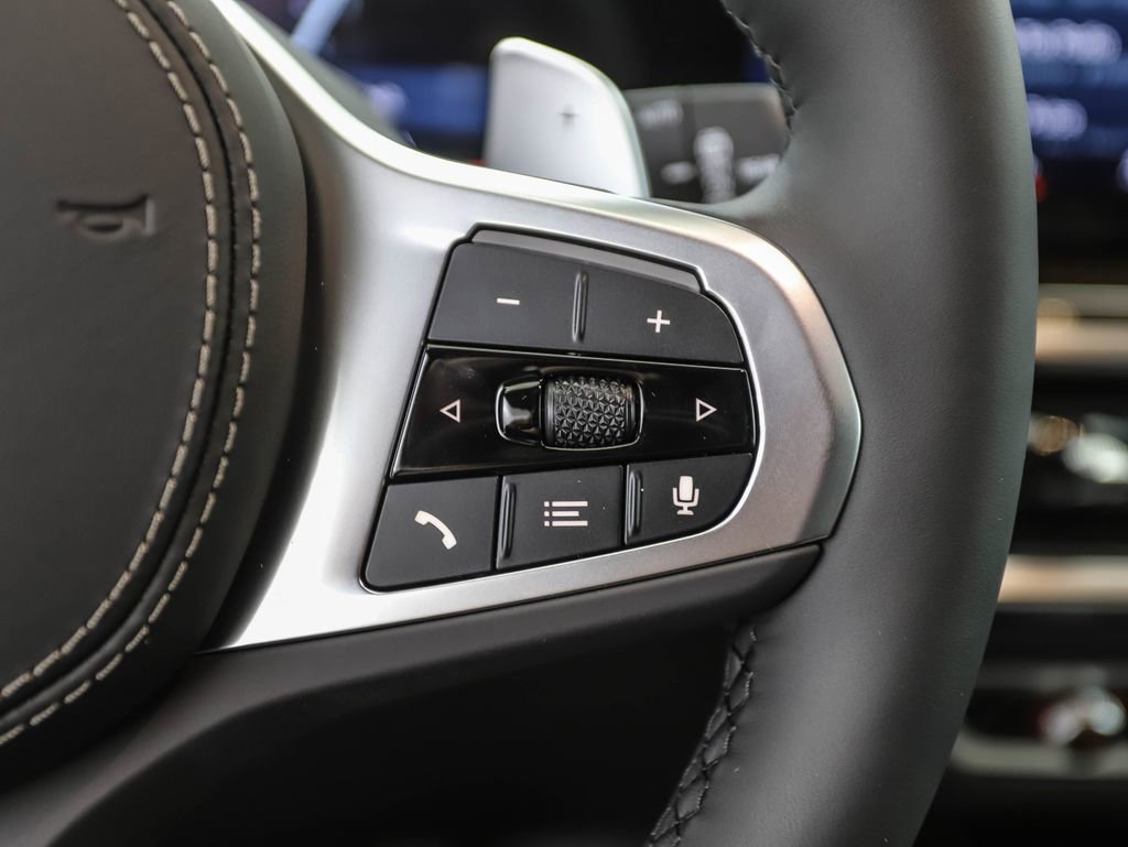 New 2026 BMW X5 xDrive40i w/ M Sport Package image 13