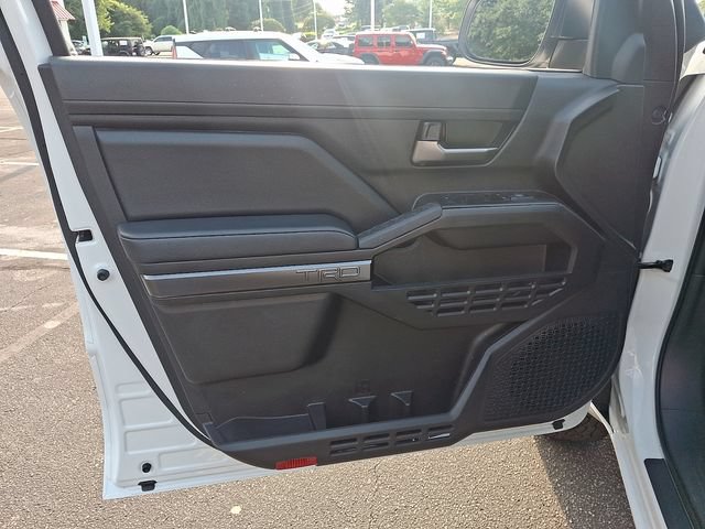 Used 2026 Toyota Tacoma TRD Off-Road AWD/4WD image 12