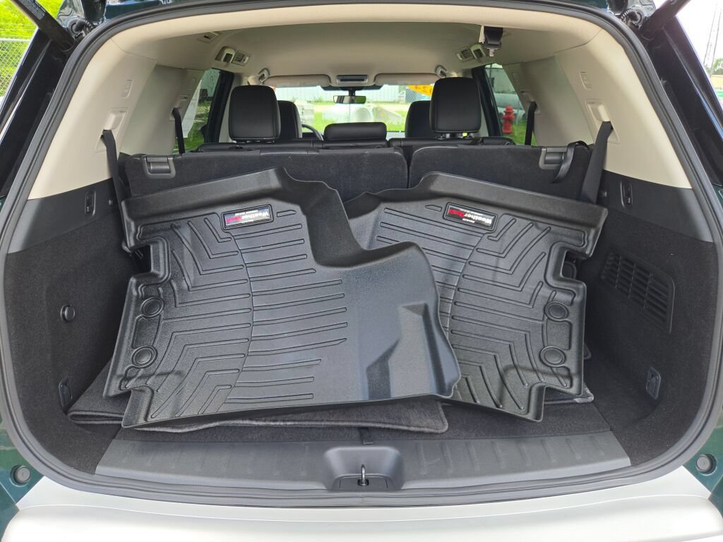 Used 2024 Nissan Pathfinder SL AWD/4WD image 18