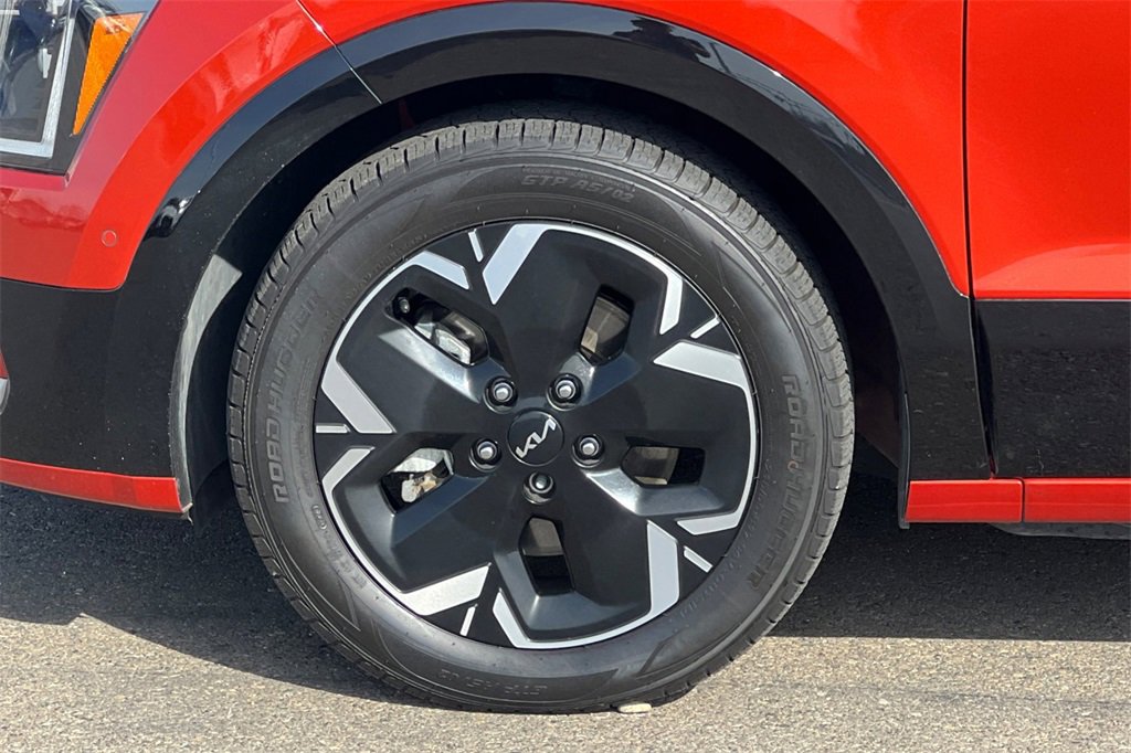 Used 2023 Kia Niro Wave image 27