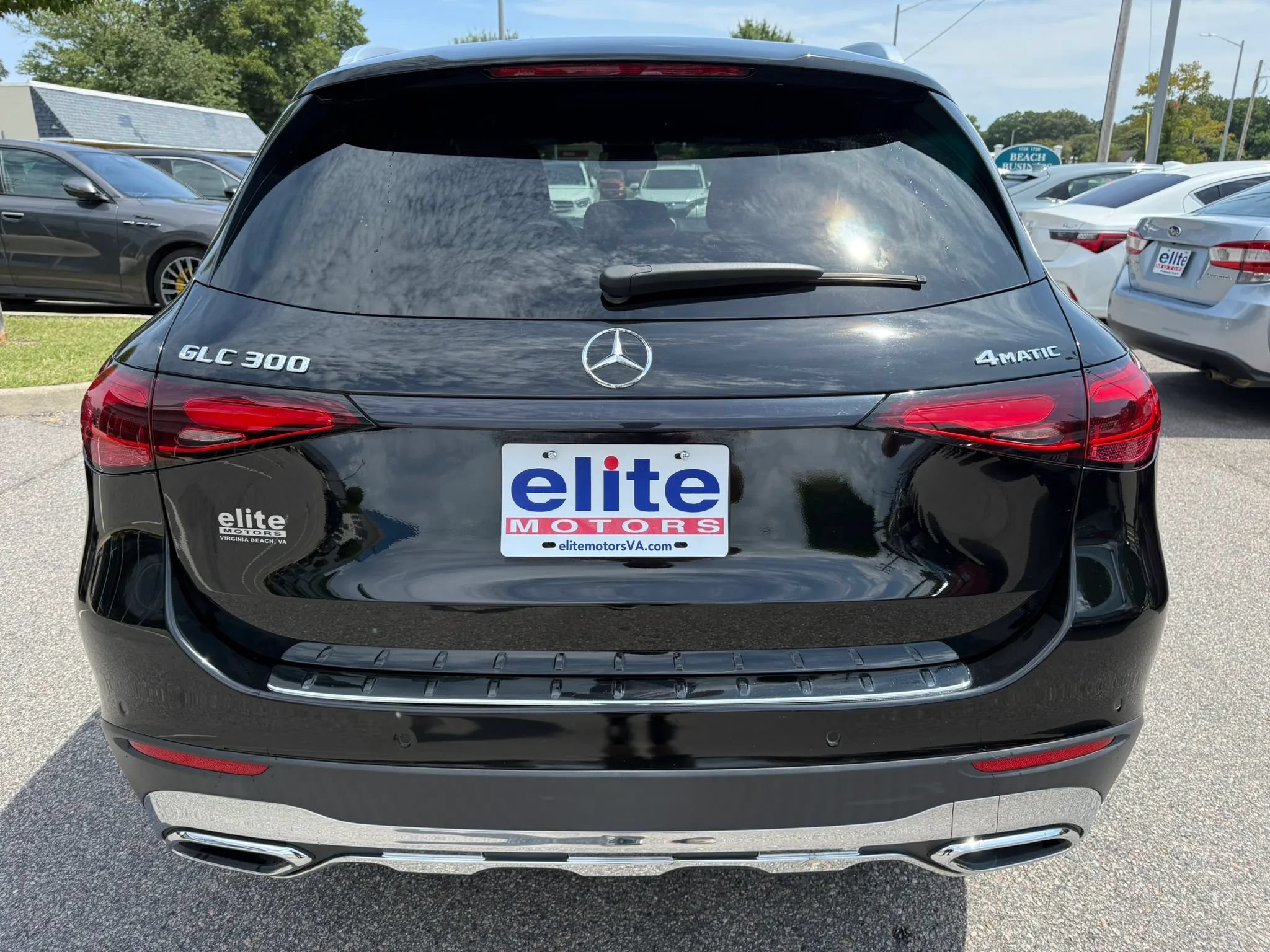 Used 2023 Mercedes-Benz GLC 300 4MATIC image 6