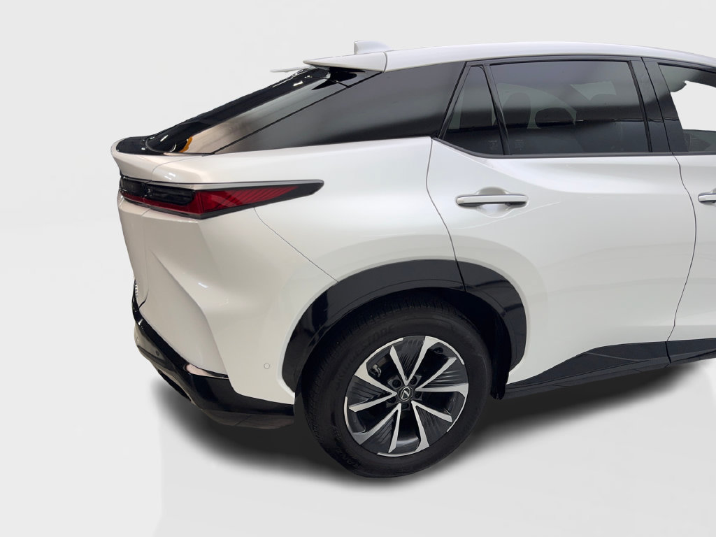 Used 2024 Lexus RZ 300e Premium w/ Technology Package FWD image 18