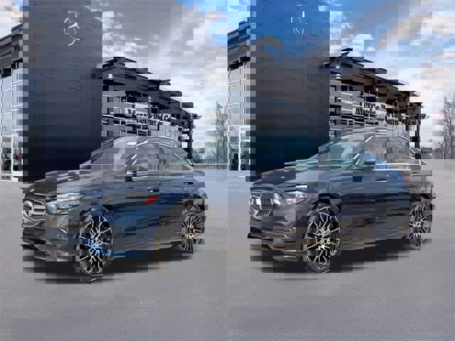 Certified 2023 Mercedes-Benz C 300 4MATIC Sedan image 5