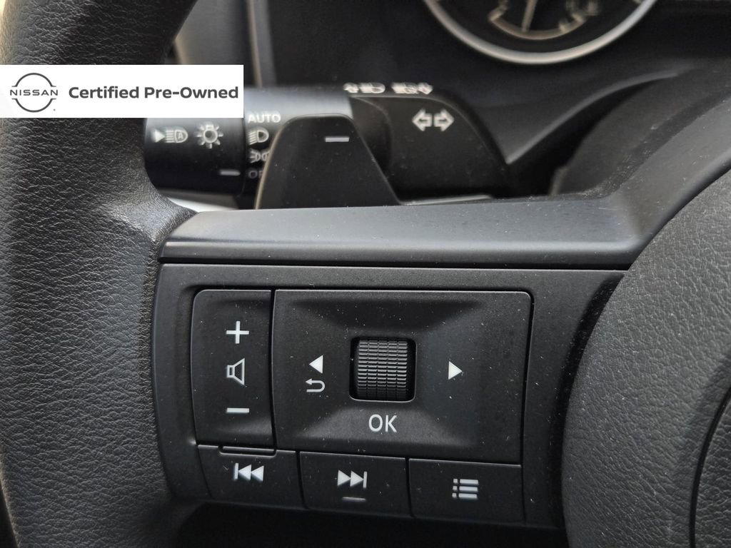 Certified 2023 Nissan Rogue S image 26