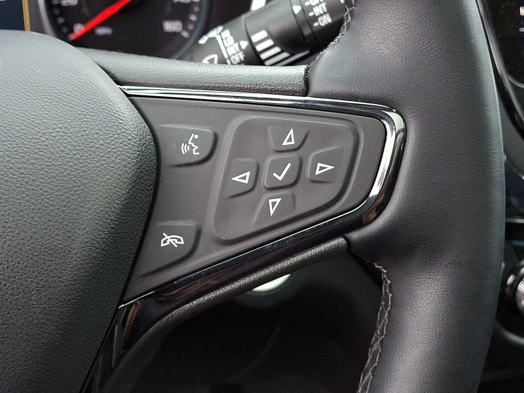 Used 2024 Chevrolet Equinox Premier AWD/4WD image 28