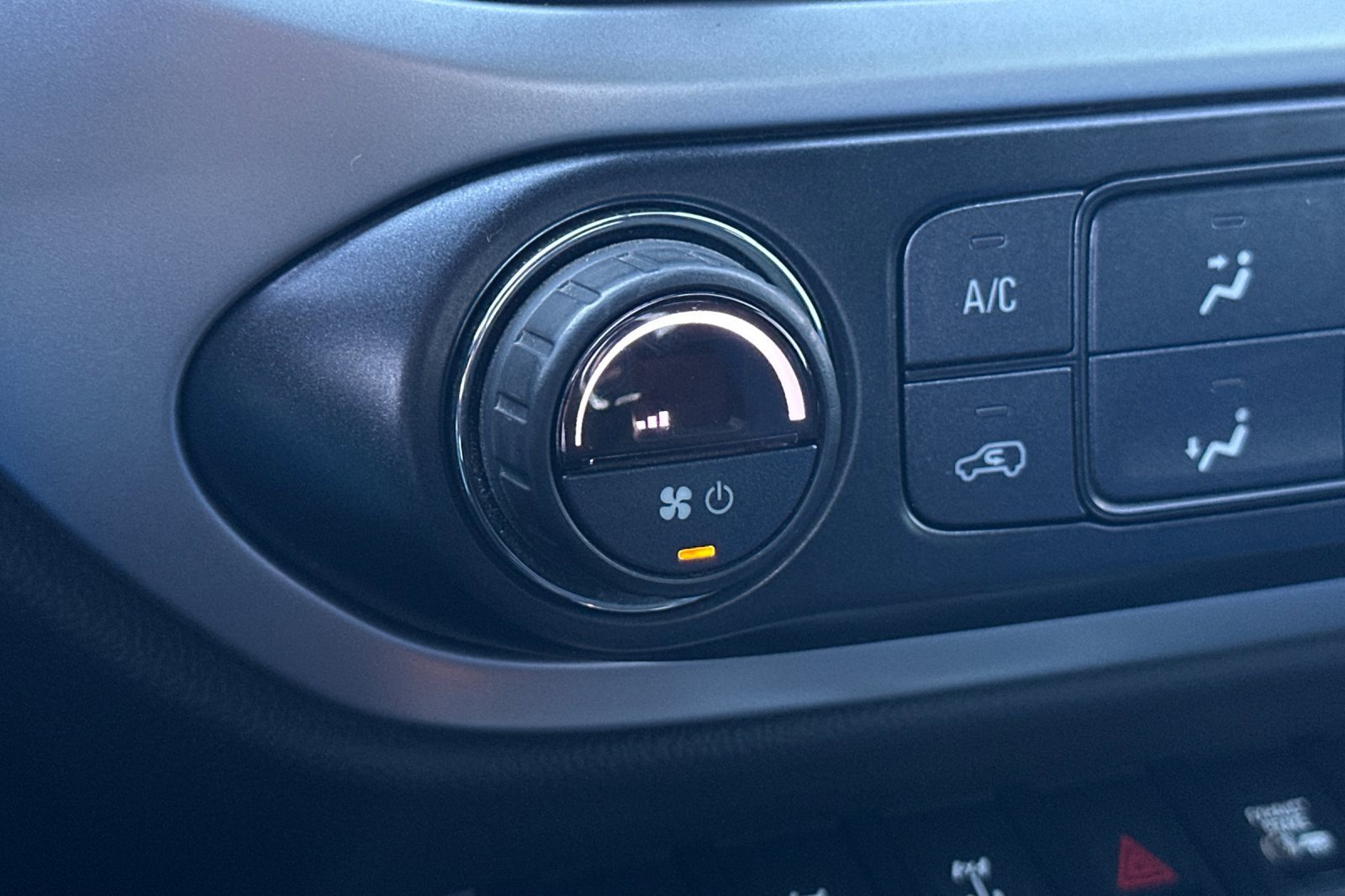 Used 2019 Chevrolet Colorado ZR2 image 27