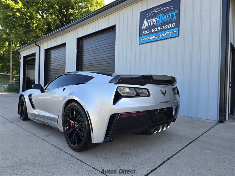 Used 2016 Chevrolet Corvette Z06 w/ Z07 Performance Package RWD image 14