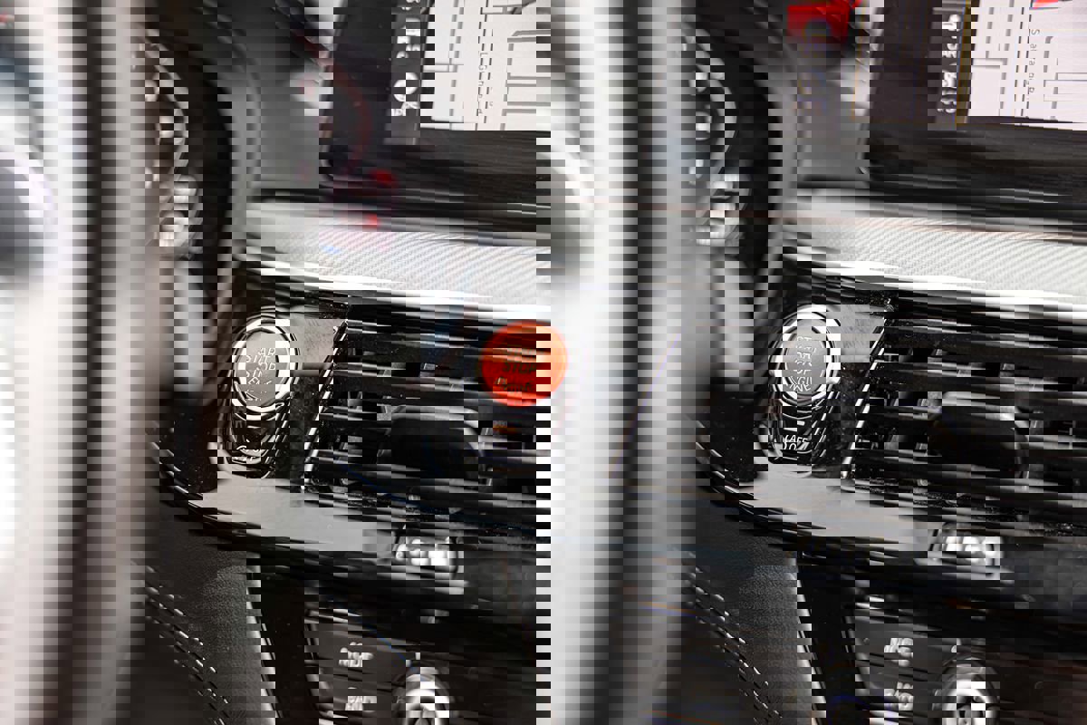 Used 2020 BMW M5 w/ Executive Package image 29