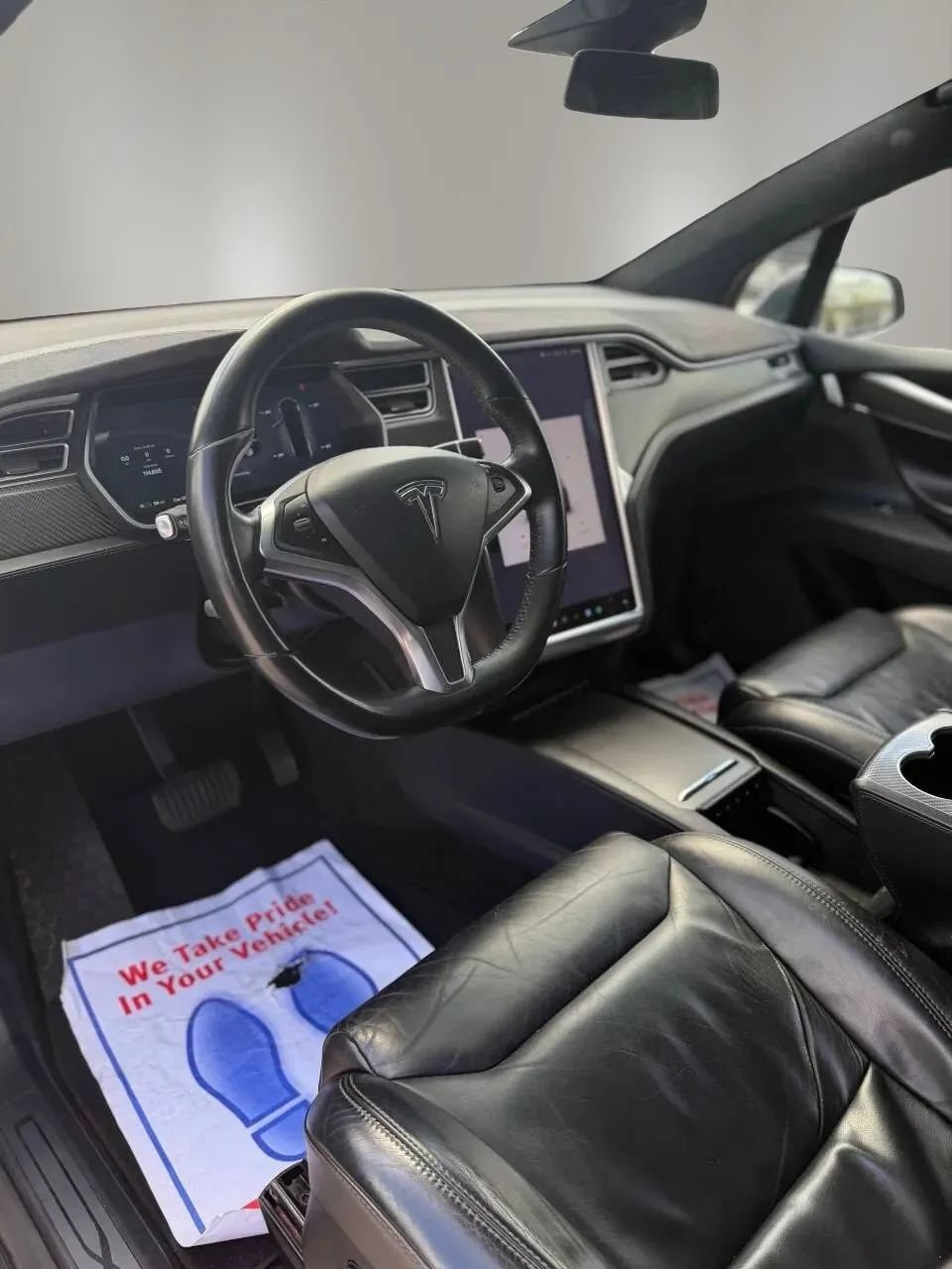 Used 2017 Tesla Model X 75D AWD/4WD image 11