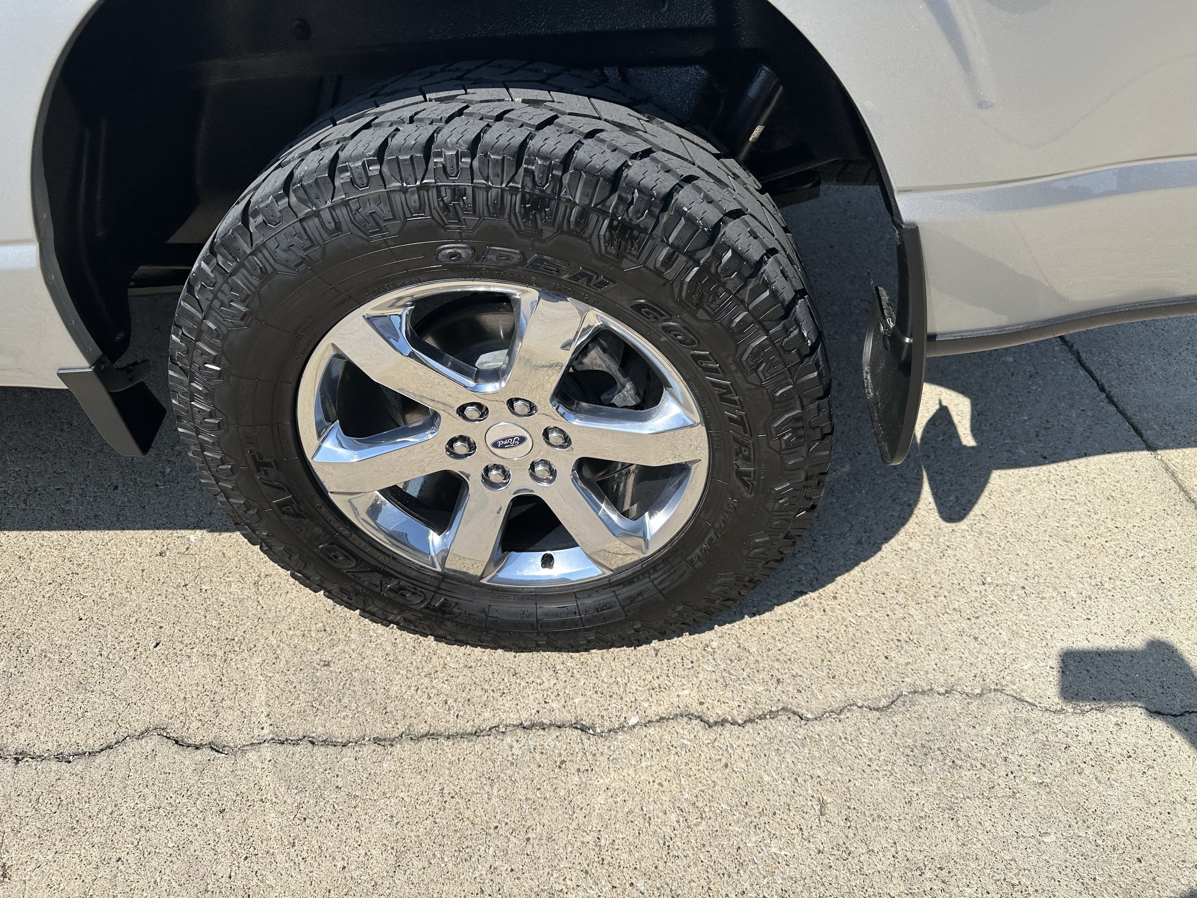 Used 2022 Ford F150 XLT w/ Equipment Group 302A High AWD/4WD image 7