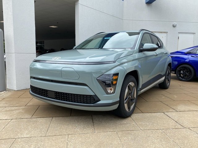 New 2025 Hyundai Kona SEL image 3